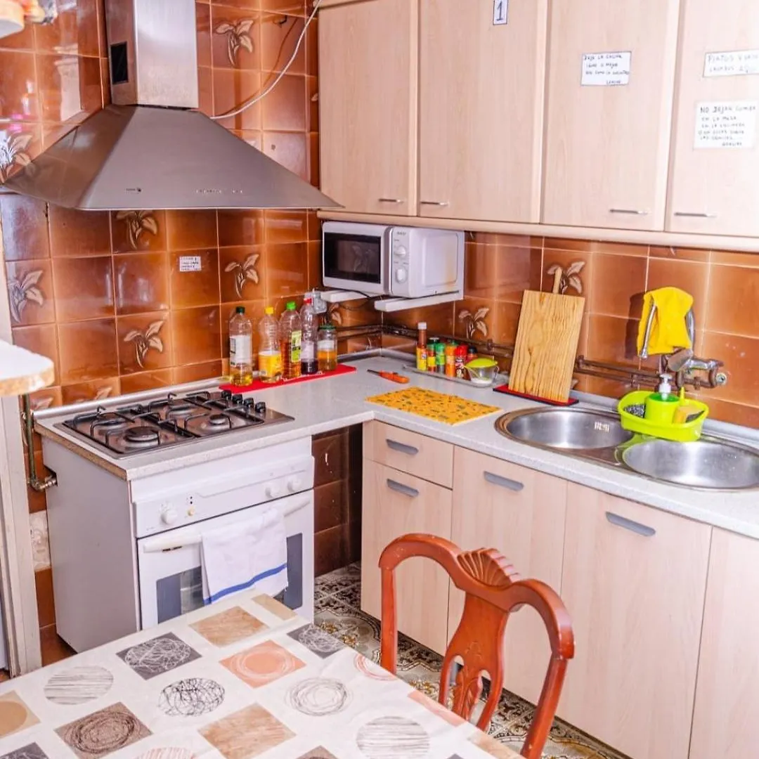 Kapslový hotel Hotel Poble Sec Nino House Barcelona